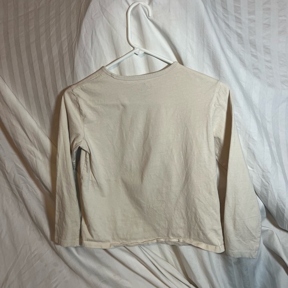 H&M Cream Long Sleeve Shirt with Bear Graphic - Picture 2 of 4